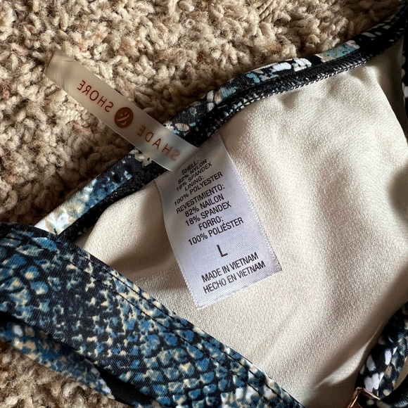 Snake skin print bikini top from shade&shore - Picture 3 of 3